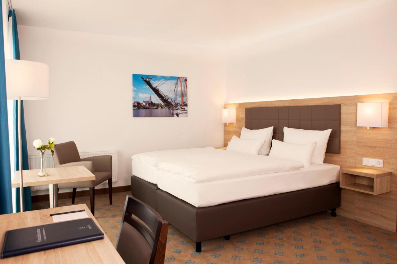 Hotel Frisia Leer Exterior photo